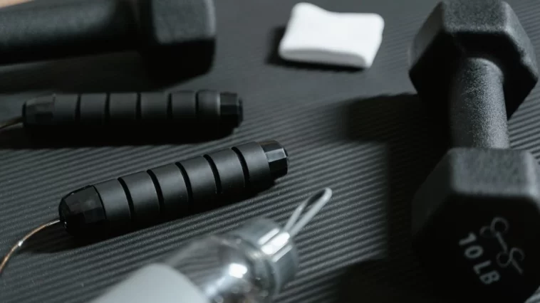 14 Best Workout Equipment And Accessories For Beginners